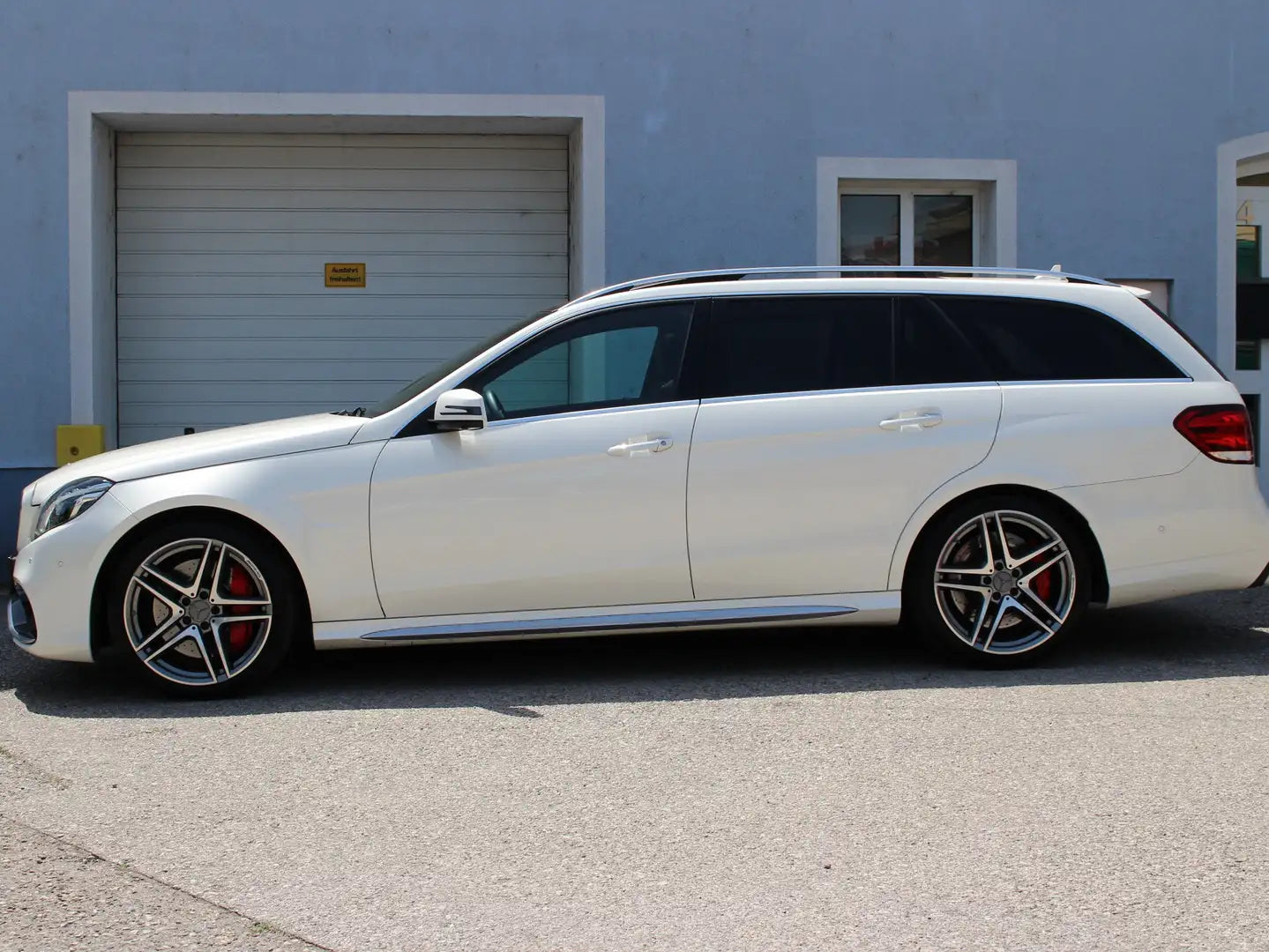 Mercedes-Benz E 63 AMG S 4MATIC 2014